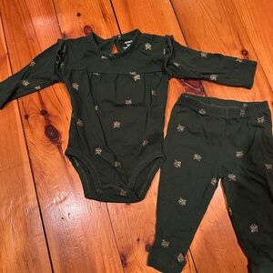 Carter’s Green Baby Outfit with Gold Butterflies - 12mos